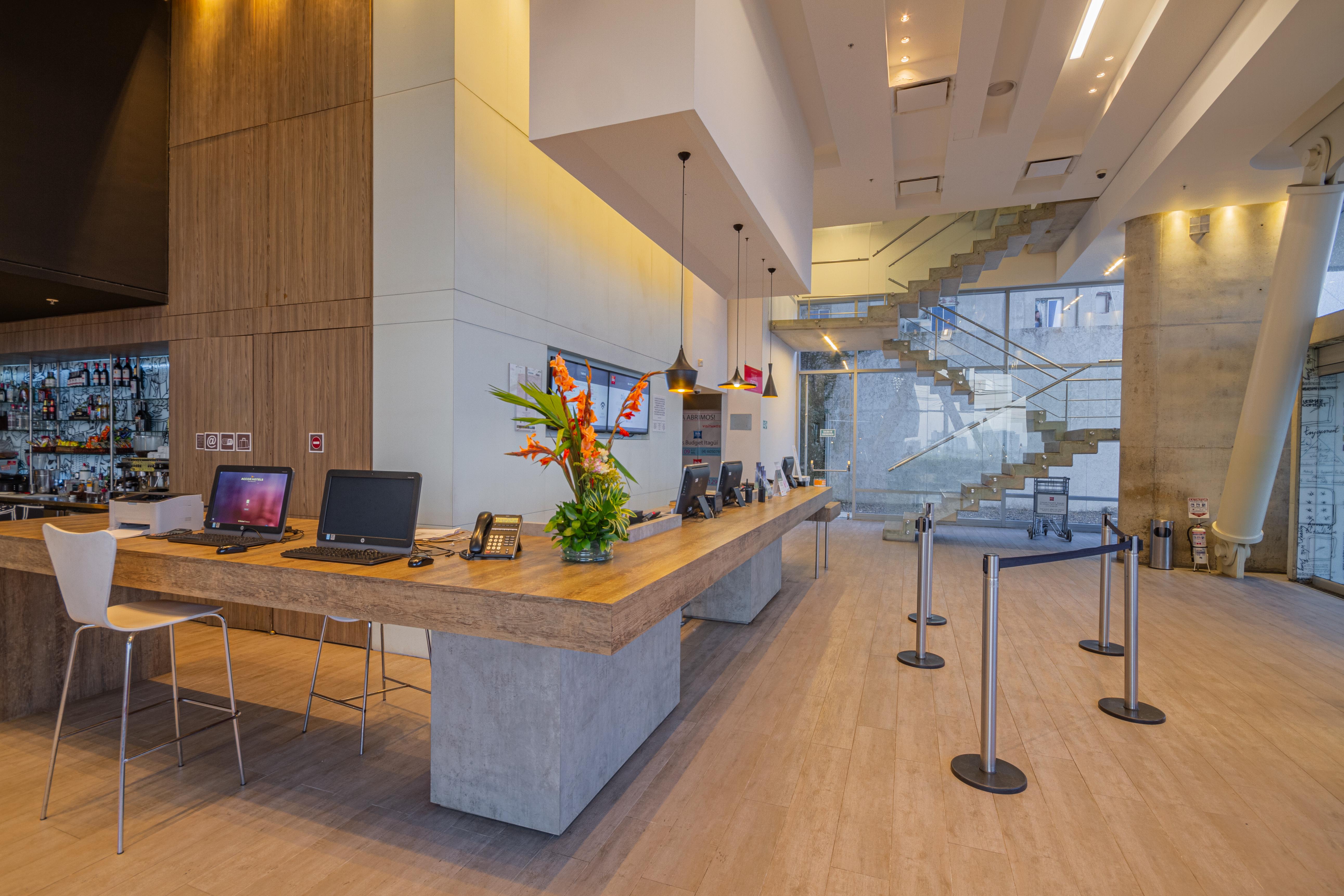 Ibis Cartagena Marbella Hotell Eksteriør bilde